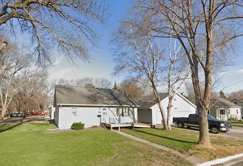 201 N Gorman Ave, Litchfield, MN 55355