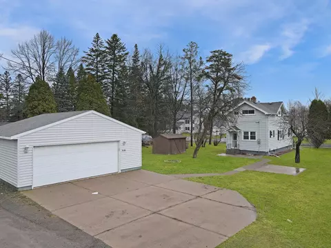 417 97th Ave W, Duluth, MN 55808