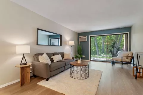 110277 Village Rd, Chaska, MN 55318
