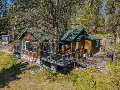 28241 Far North Dr, Nevis, MN 56467