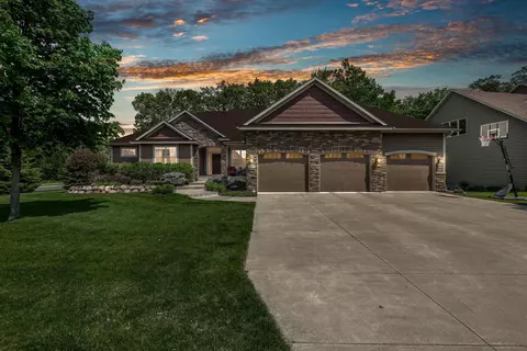 2647 103rd Ct NE, Blaine, MN 55449