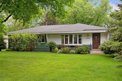 8201 Zenith Ave S, Bloomington, MN 55431