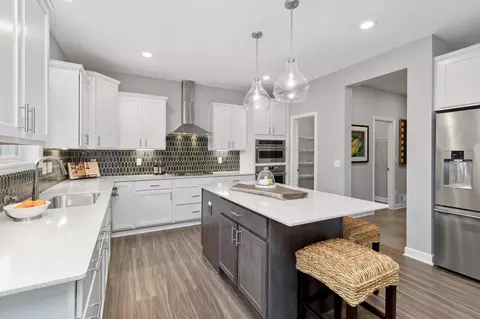 2105 Watermark Way, Lino Lakes, MN 55038