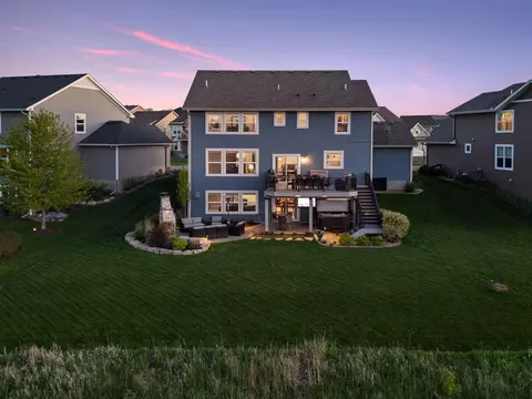 4499 Ashton Curv, Woodbury, MN 55129