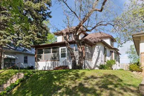 3238 Sheridan Ave N, Minneapolis, MN 55412