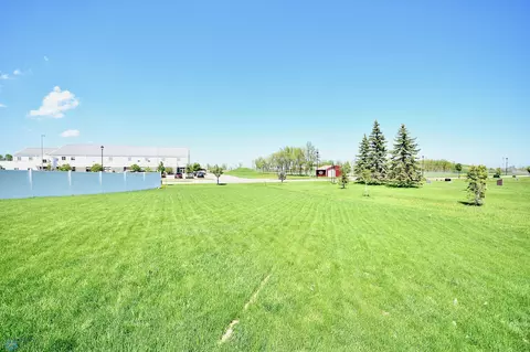 289 Redwood Dr, Mapleton, ND 58059 photo 42