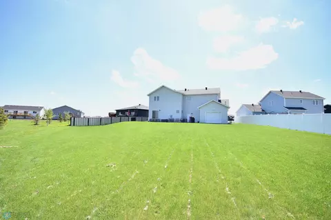 289 Redwood Dr, Mapleton, ND 58059 photo 41