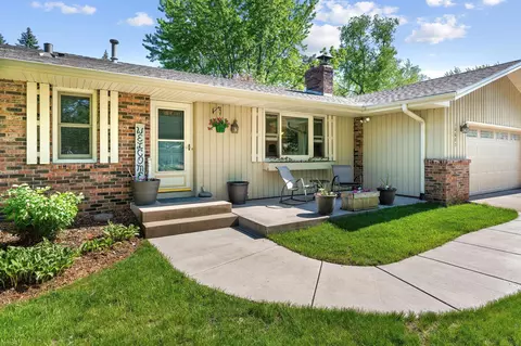10605 Direct River Dr NW, Coon Rapids, MN 55433