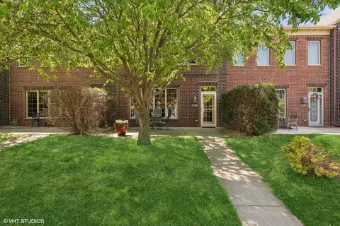 12438 Flanders Ct NE #E, Blaine, MN 55449