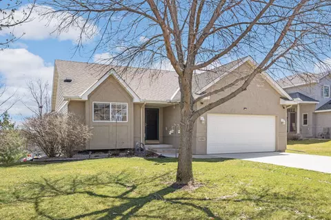 21242 Independence Ave, Lakeville, MN 55044