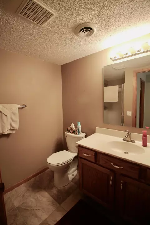 712 24th St SE, Willmar, MN 56201 photo 37