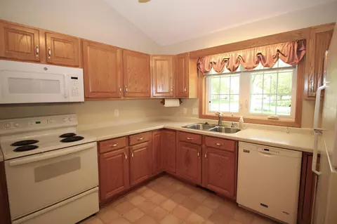 712 24th St SE, Willmar, MN 56201 photo 13