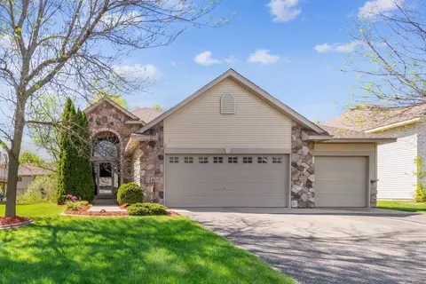 22476 Evergreen Cir, Forest Lake, MN 55025