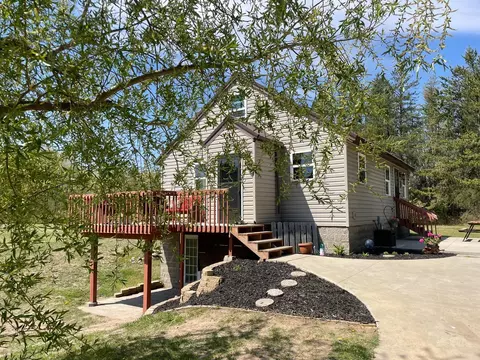22267 Mollie Lake Rd, Nisswa, MN 56468