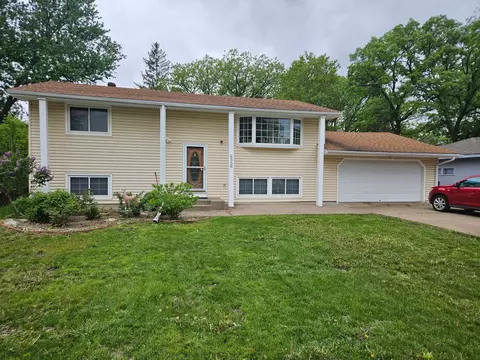 6556 Stinson Blvd, Fridley, MN 55432