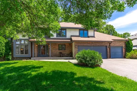 12835 54th Ave N, Plymouth, MN 55442