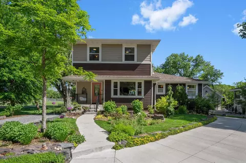 4004 W 42nd St, Edina, MN 55416