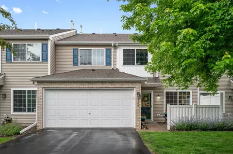 9249 Inland Ln N #26, Maple Grove, MN 55311