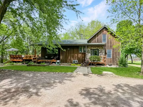 931 Pine St, Tracy, MN 56175