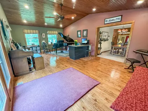 931 Pine St, Tracy, MN 56175 photo 9