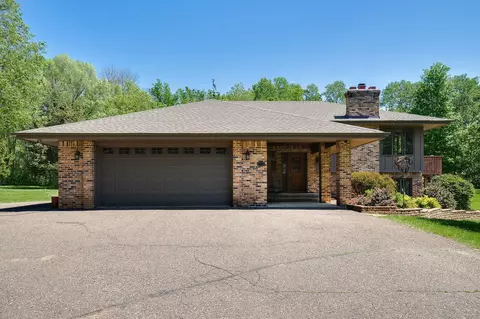 3744 Big Fox Rd, Gem Lake, MN 55110