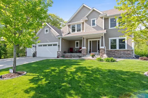 805 Fox Rd, Lino Lakes, MN 55014