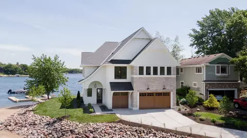 14500 Shady Beach Trl NE, Prior Lake, MN 55372