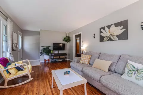 1009 Carlton Ave, Faribault, MN 55021 photo 5