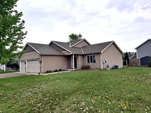 805 5th St NE, Rice, MN 56367