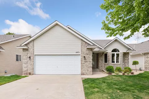 1471 132nd Ave NW, Coon Rapids, MN 55448