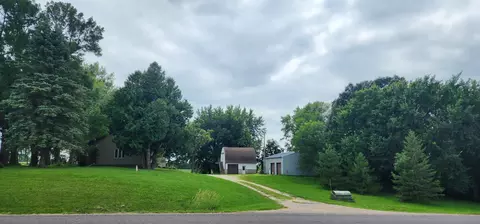 27955 880th Ave, Austin, MN 55912
