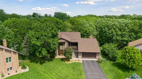 1479 Auburn Ct, Eagan, MN 55122