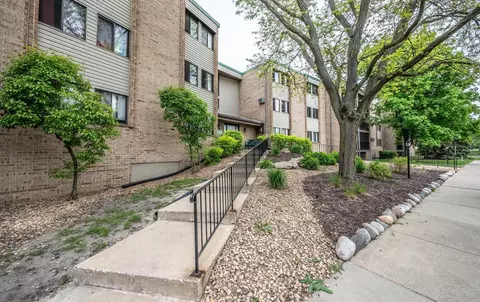 1855 Silver Bell Rd #209, Eagan, MN 55122 photo 5