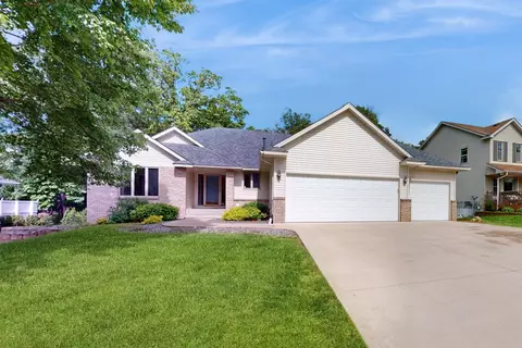 19369 Baldwin Cir NW, Elk River, MN 55330