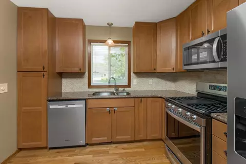 7179 Brian Dr, Centerville, MN 55038 photo 6