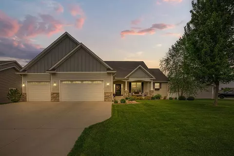 1707 Brent Ln, Northfield, MN 55057
