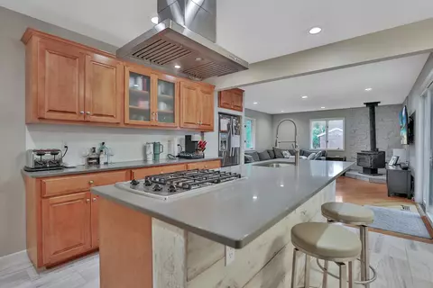 3689 Saint Regis Dr, White Bear Lake, MN 55110