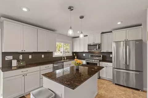 5504 Mcguire Rd, Edina, MN 55439 photo 6