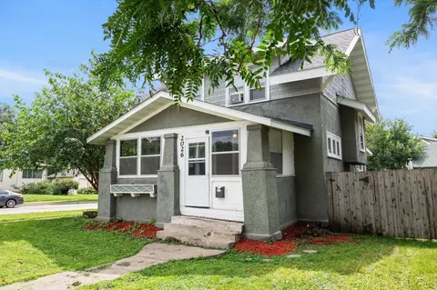 2026 Como Ave SE, Minneapolis, MN 55414