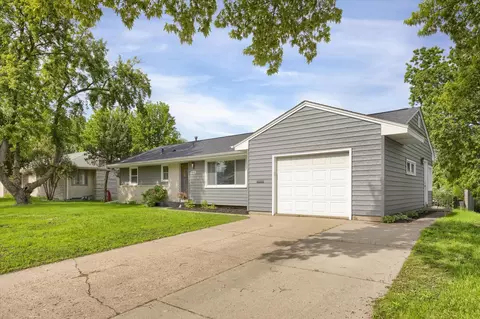 4848 Jefferson St NE, Columbia Heights, MN 55421