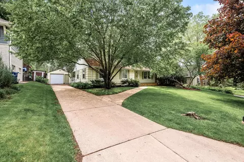 1774 Hampshire Ave, Saint Paul, MN 55116