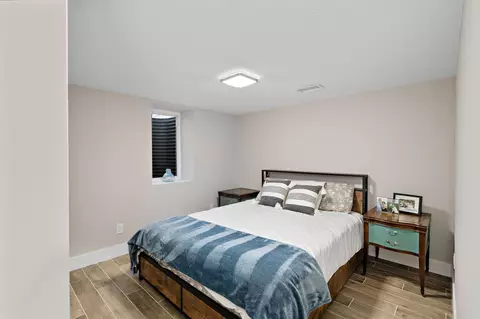 9672 Upton Rd, Bloomington, MN 55431 photo 22