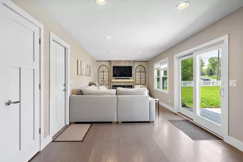 9672 Upton Rd, Bloomington, MN 55431 photo 24