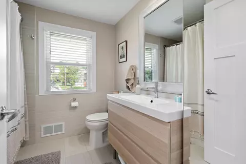 9672 Upton Rd, Bloomington, MN 55431 photo 19