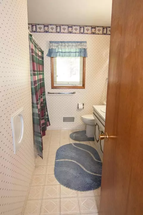 1308 N 5th St, Saint Peter, MN 56082 photo 13