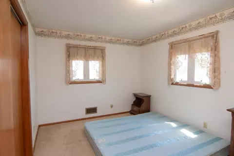 1308 N 5th St, Saint Peter, MN 56082 photo 14