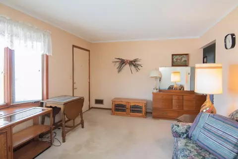 1308 N 5th St, Saint Peter, MN 56082 photo 5