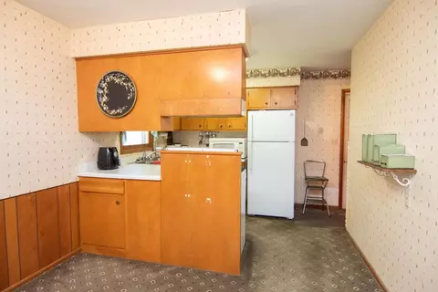 1308 N 5th St, Saint Peter, MN 56082 photo 8