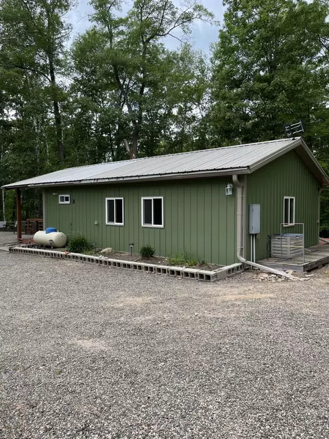7719 Eastgate Rd SW, Motley, MN 56466