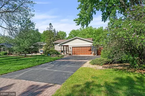 11604 Flintwood St NW, Coon Rapids, MN 55448